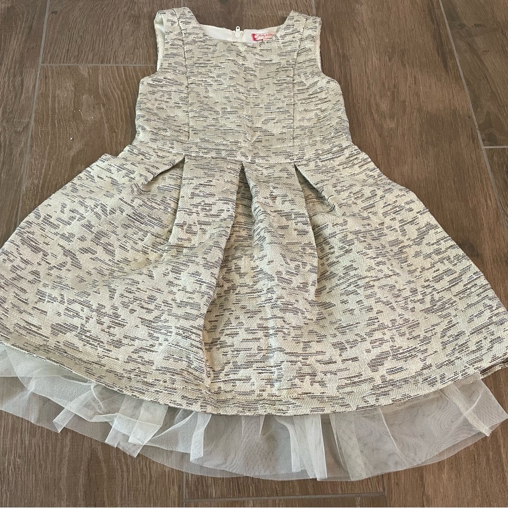 Ruby and Bloom Girls Dress and Faux Fur Cape.
